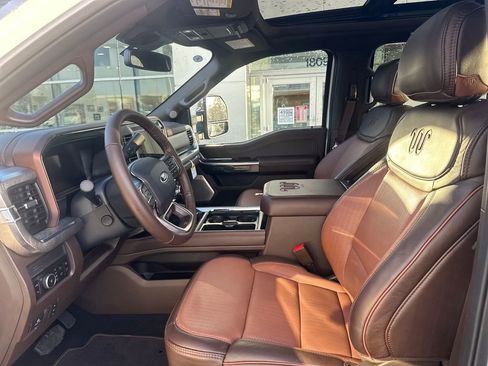 Used 2026 Ford F450 King Ranch w/ FX4 Off-Road Package image 9