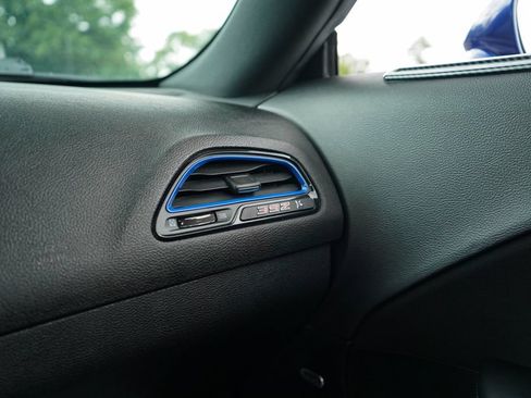 Used 2022 Dodge Challenger R/T Scat Pack RWD image 33
