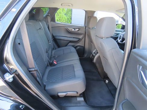 Used 2022 Chevrolet Blazer LT AWD/4WD image 31