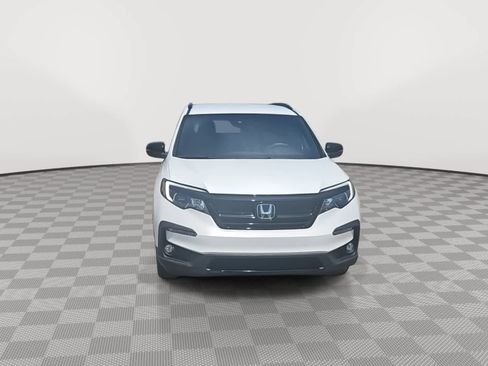 Certified 2022 Honda Pilot Sport image 3