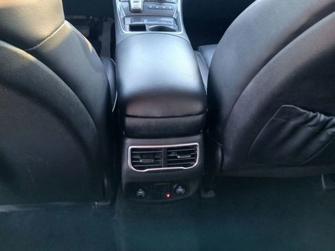 Used 2023 Hyundai Santa Fe Limited image 27