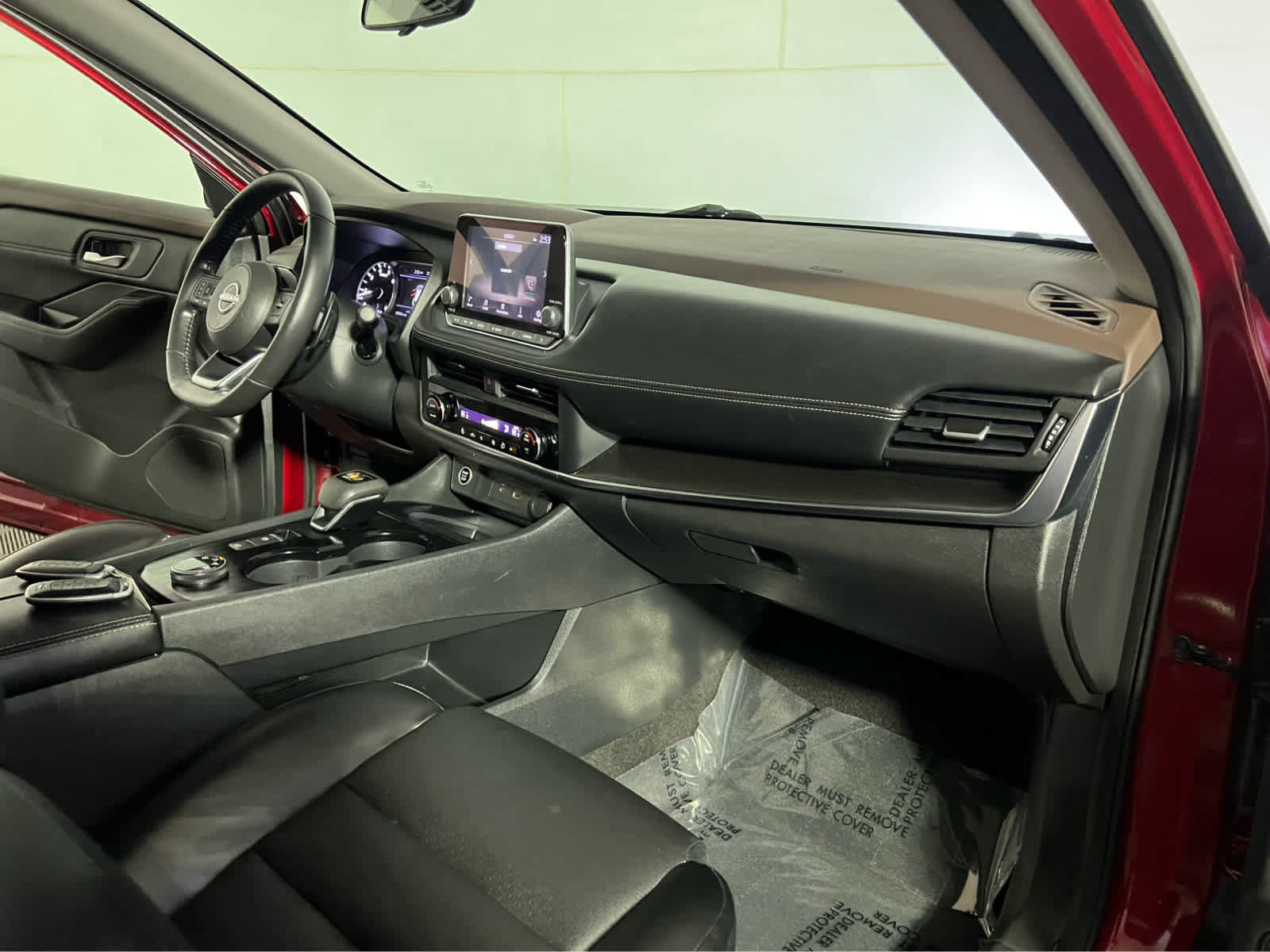 Certified 2023 Nissan Rogue SV w/ SV Premium B Package AWD/4WD image 31