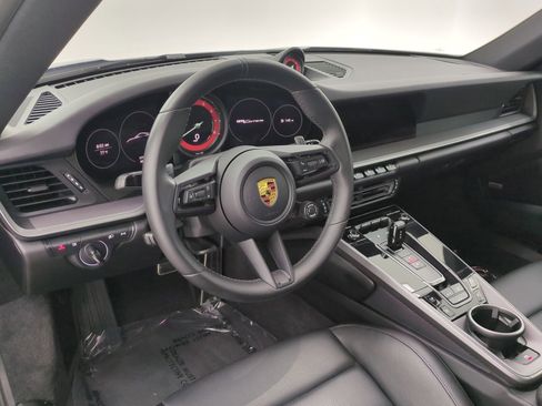 Certified 2023 Porsche 911 Carrera w/ Premium Package RWD image 4