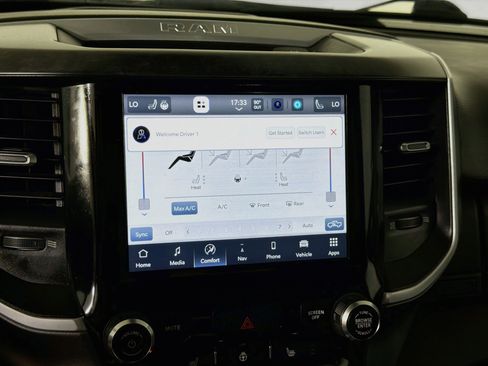 Used 2022 RAM 1500 Big Horn AWD/4WD image 19