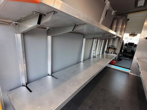 New 2024 RAM ProMaster 3500 w/ Delivery Van Package FWD image 12