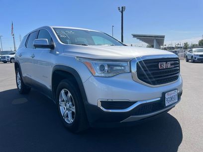 Used 2018 GMC Acadia SLE