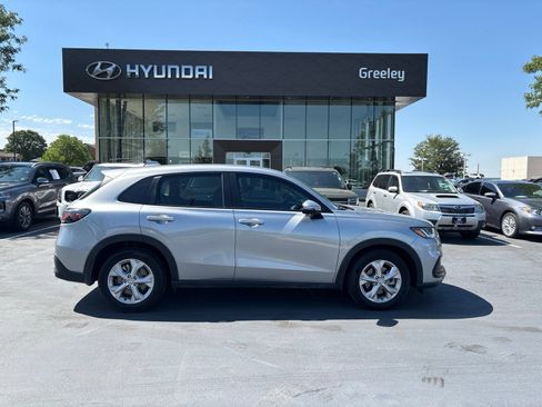 Used 2023 Honda HR-V LX image 1