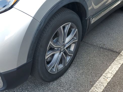 Used 2022 Honda CR-V Touring image 6