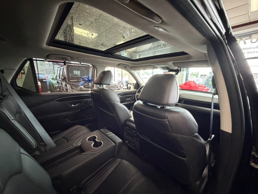 Used 2023 Honda Pilot Elite image 47