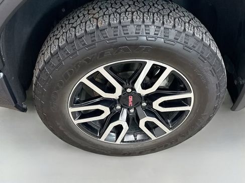 Used 2021 GMC Sierra 1500 AT4 image 32