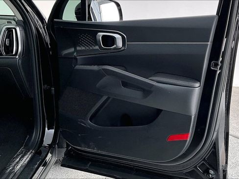 Used 2026 Kia Sorento S image 24