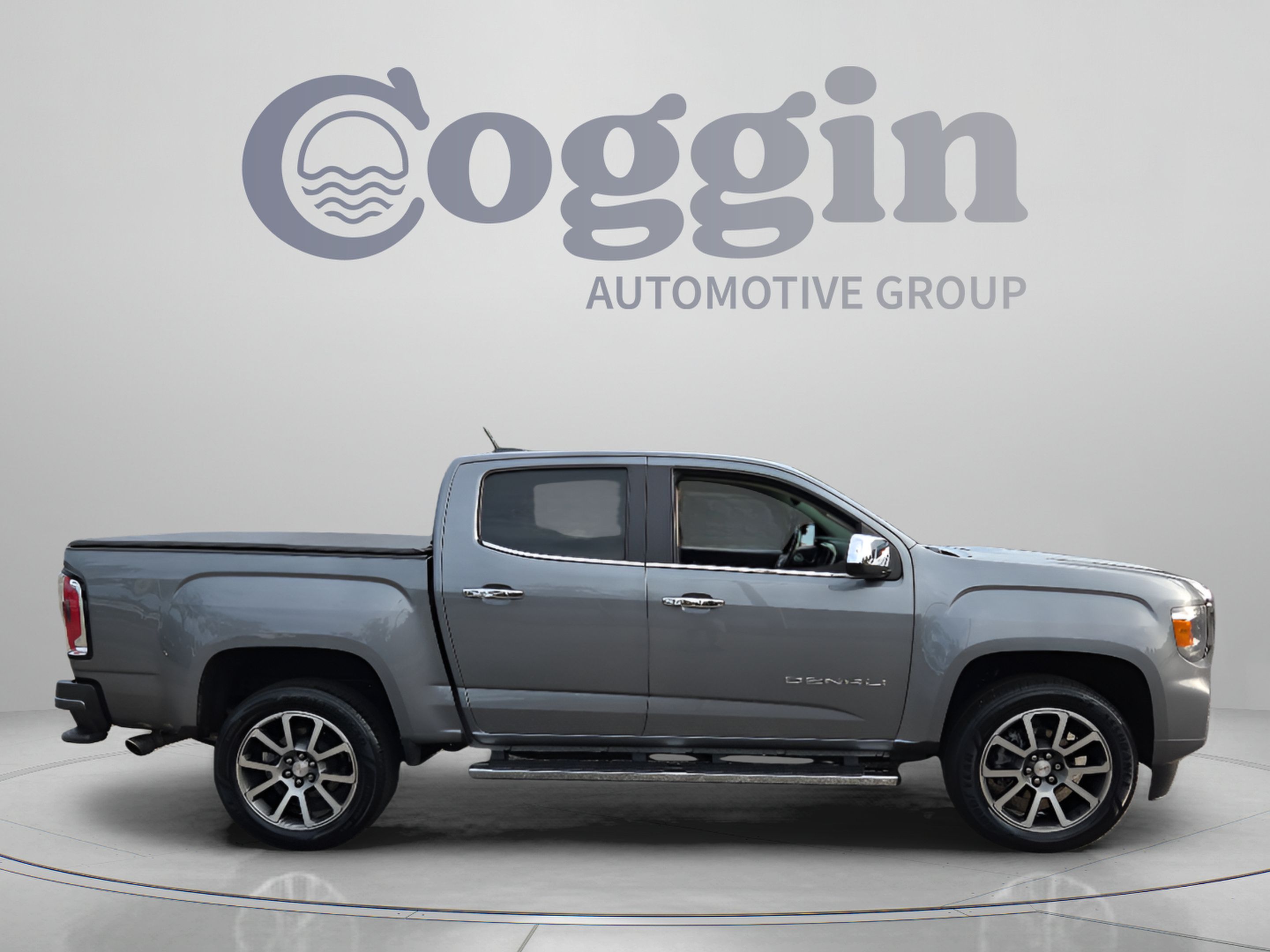 Used 2022 GMC Canyon Denali AWD/4WD image 6