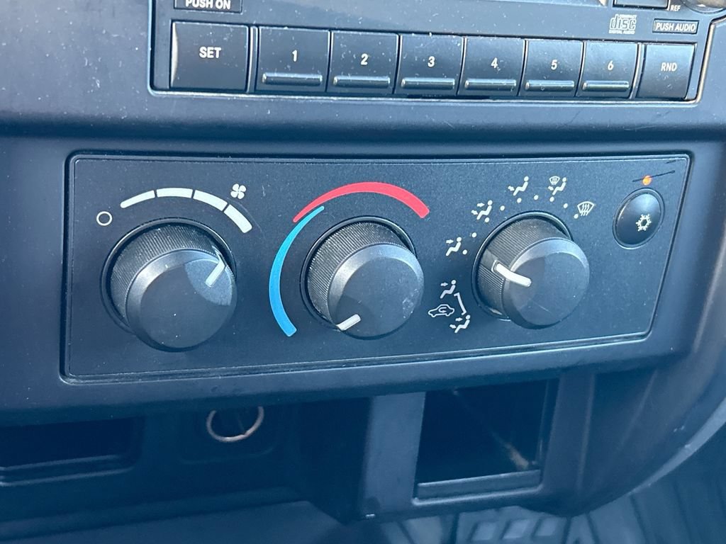 Used 2005 Dodge Dakota ST RWD image 17