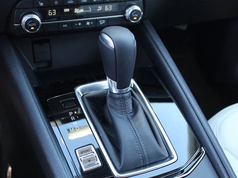 Used 2025 MAZDA CX-5 AWD 2.5 S w/ Preferred Package image 27