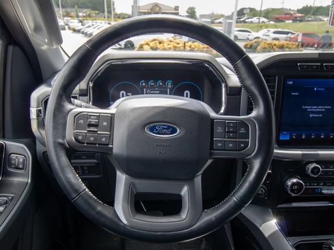 Used 2021 Ford F150 Lariat w/ FX4 Off-Road Package AWD/4WD image 23