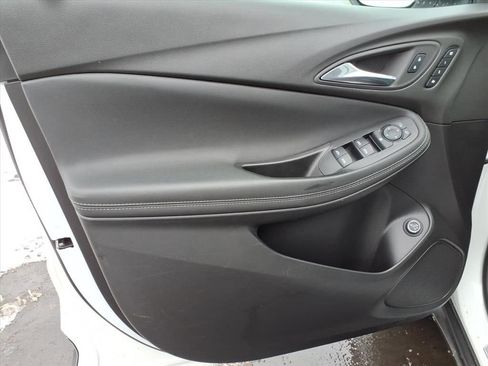 Used 2023 Buick Encore GX Essence w/ Experience Buick Package image 13