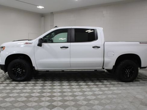 Used 2023 Chevrolet Silverado 1500 LT Trail Boss w/ Protection Package AWD/4WD image 8