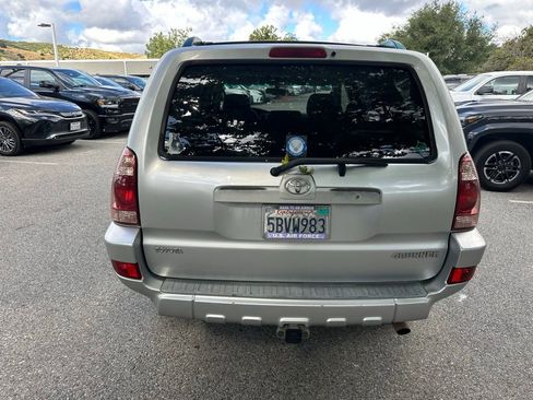 Used 2003 Toyota 4Runner SR5 RWD image 3