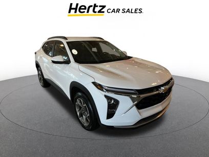 Used 2025 Chevrolet Trax LT w/ LT Convenience Package