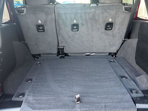 Used 2021 Jeep Wrangler Unlimited Sport AWD/4WD image 40