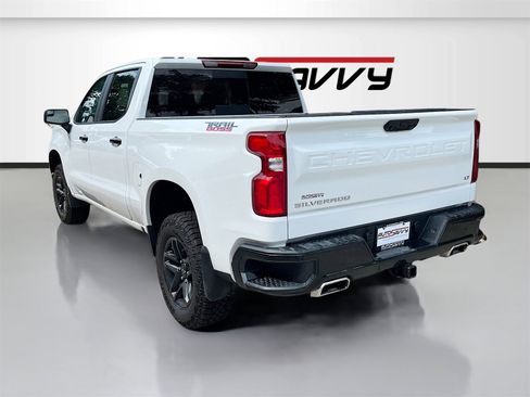 Used 2024 Chevrolet Silverado 1500 LT Trail Boss w/ Convenience Package II image 5