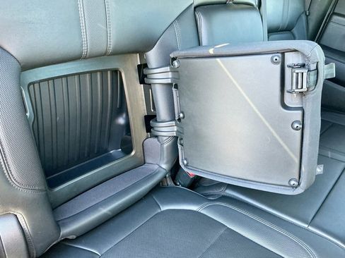 Used 2023 Chevrolet Silverado 2500 High Country w/ LPO, Hitch Package image 27