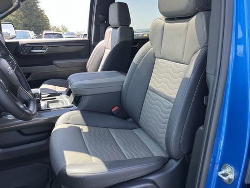 Certified 2023 Chevrolet Silverado 1500 ZR2 w/ Technology Package image 20