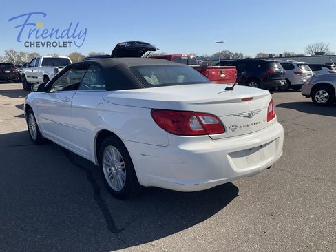Used 2008 Chrysler Sebring LX w/ Convenience Group image 4
