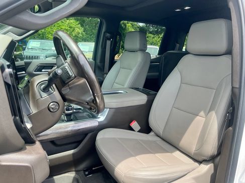 Used 2022 Chevrolet Silverado 1500 LTZ AWD/4WD image 15