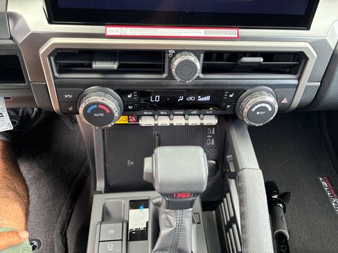 New 2026 Toyota 4Runner TRD Off-Road Premium AWD/4WD image 22