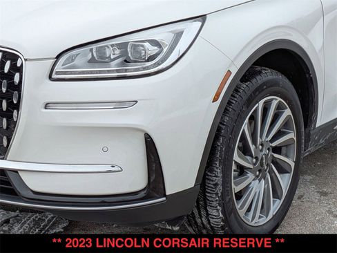 Used 2023 Lincoln Corsair Reserve w/ Equipment Group 201A image 18