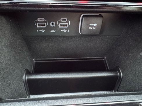 Used 2022 Jeep Grand Cherokee Summit image 29