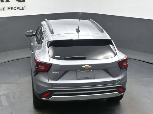 Used 2025 Chevrolet Trax LT w/ Driver Confidence Package FWD image 59