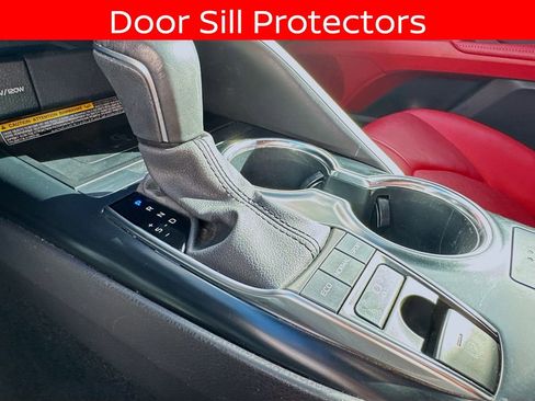 Used 2020 Toyota Camry XSE image 18