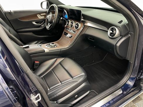 Used 2019 Mercedes-Benz C 300 4MATIC Sedan image 36