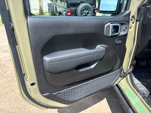 New 2026 Jeep Wrangler Unlimited Rubicon 392 AWD/4WD image 17