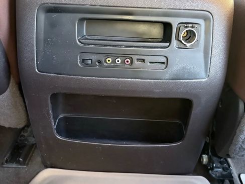 Used 2015 Chevrolet Silverado 3500 High Country w/ Duramax Plus Package image 32