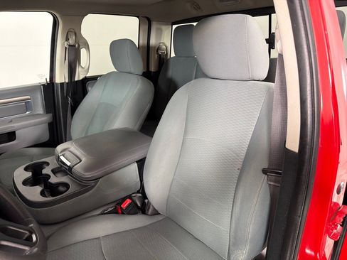 Used 2020 RAM 1500 Classic SLT AWD/4WD image 13