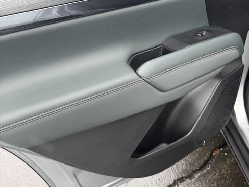 New 2026 GMC Terrain AT4 w/ Convenience Package III image 6