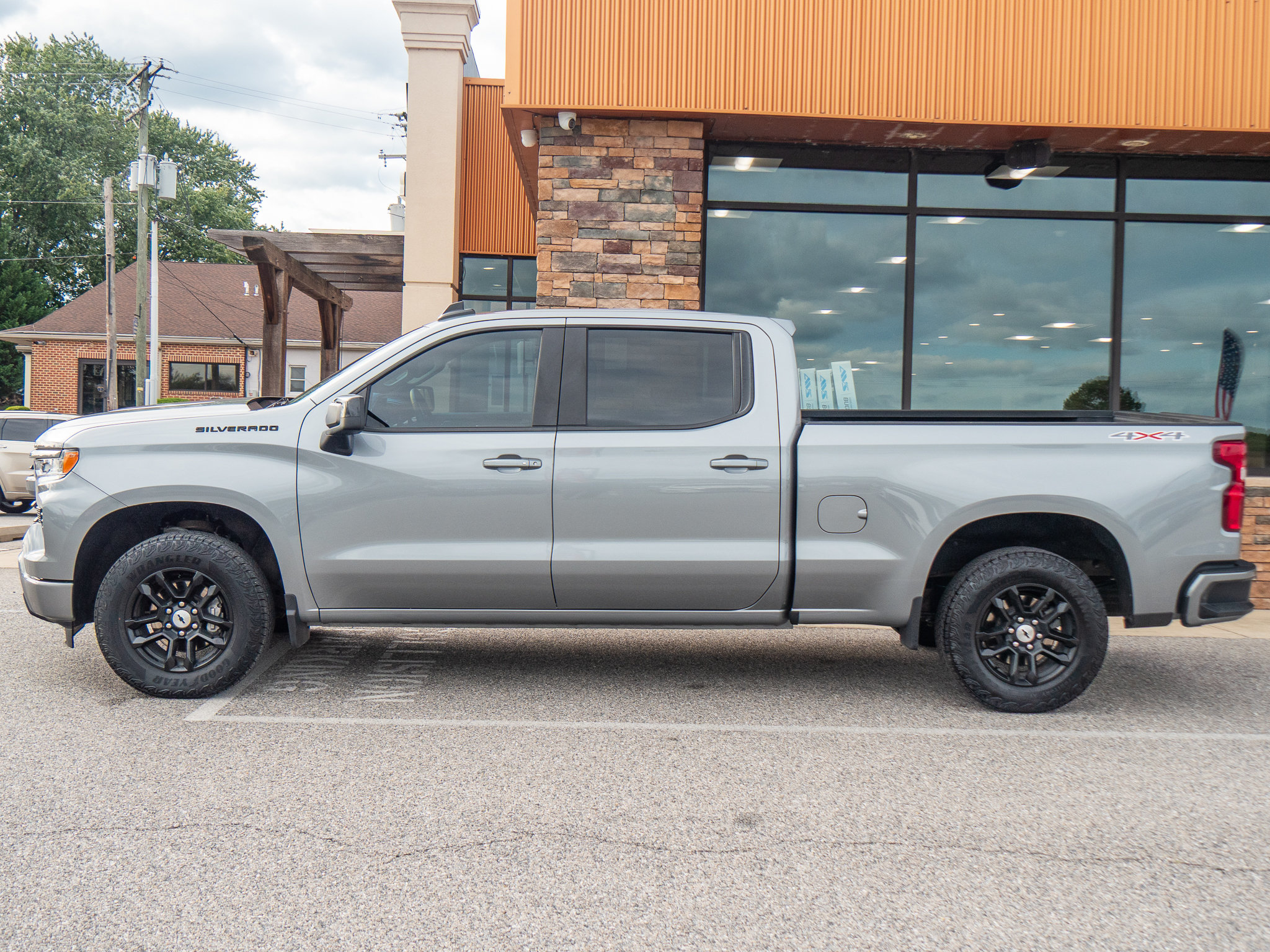 Used 2024 Chevrolet Silverado 1500 RST w/ Protection Package AWD/4WD image 6