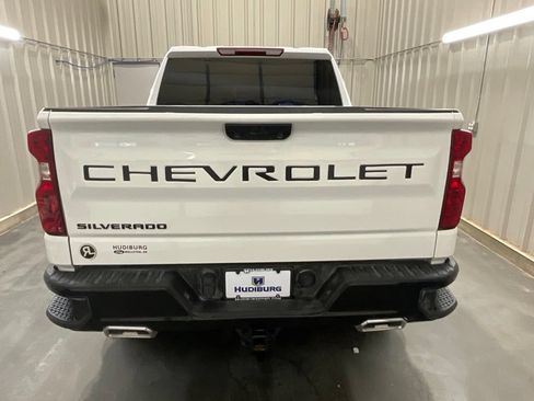 Used 2024 Chevrolet Silverado 1500 Custom Trail Boss w/ LPO, Dark Essentials Package AWD/4WD image 20