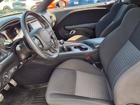 Used 2022 Dodge Challenger R/T w/ Blacktop Package image 24