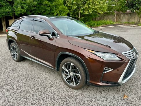 Used 2016 Lexus RX 350 FWD w/ Luxury Package image 3