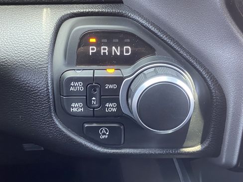 Certified 2025 RAM 1500 Big Horn AWD/4WD image 29