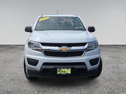 Used 2019 Chevrolet Colorado W/T w/ WT Convenience Package AWD/4WD image 2