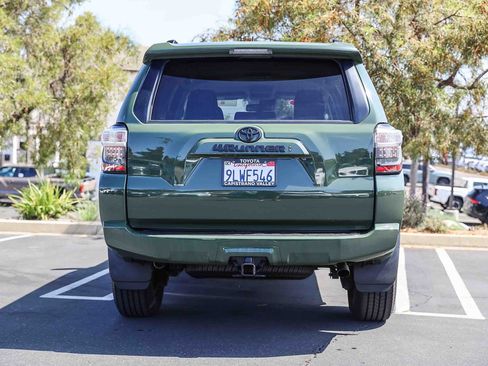 Certified 2022 Toyota 4Runner Trail Special Edition AWD/4WD image 5