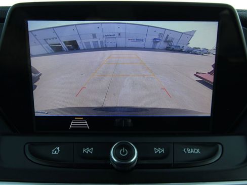 Used 2020 Chevrolet Blazer LT FWD image 13