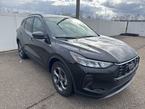 Used 2025 Ford Escape ST-Line image 20