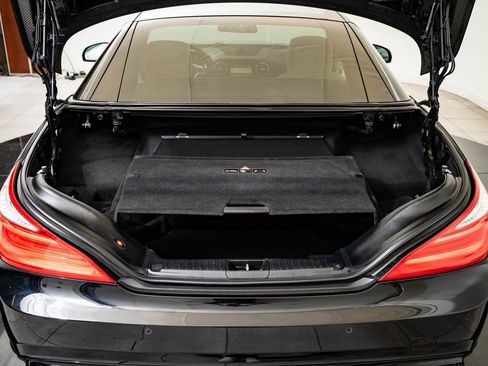 Used 2013 Mercedes-Benz SL 63 AMG image 24