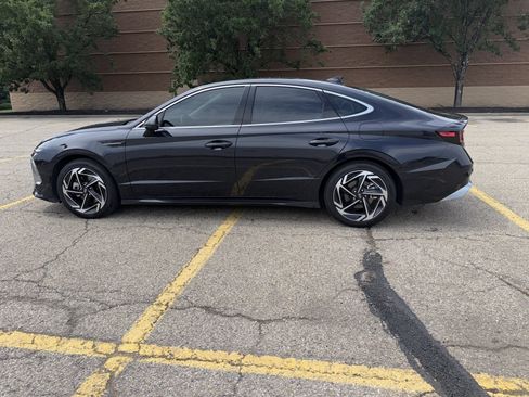 Used 2024 Hyundai Sonata SEL w/ Convenience Package FWD image 25